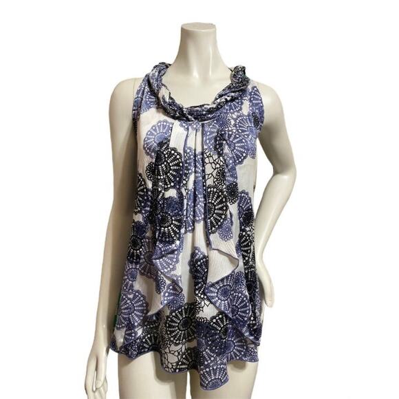 Milano Sleeveless Ruffle Front Blue and White Blouse Size XL - Picture 1 of 3